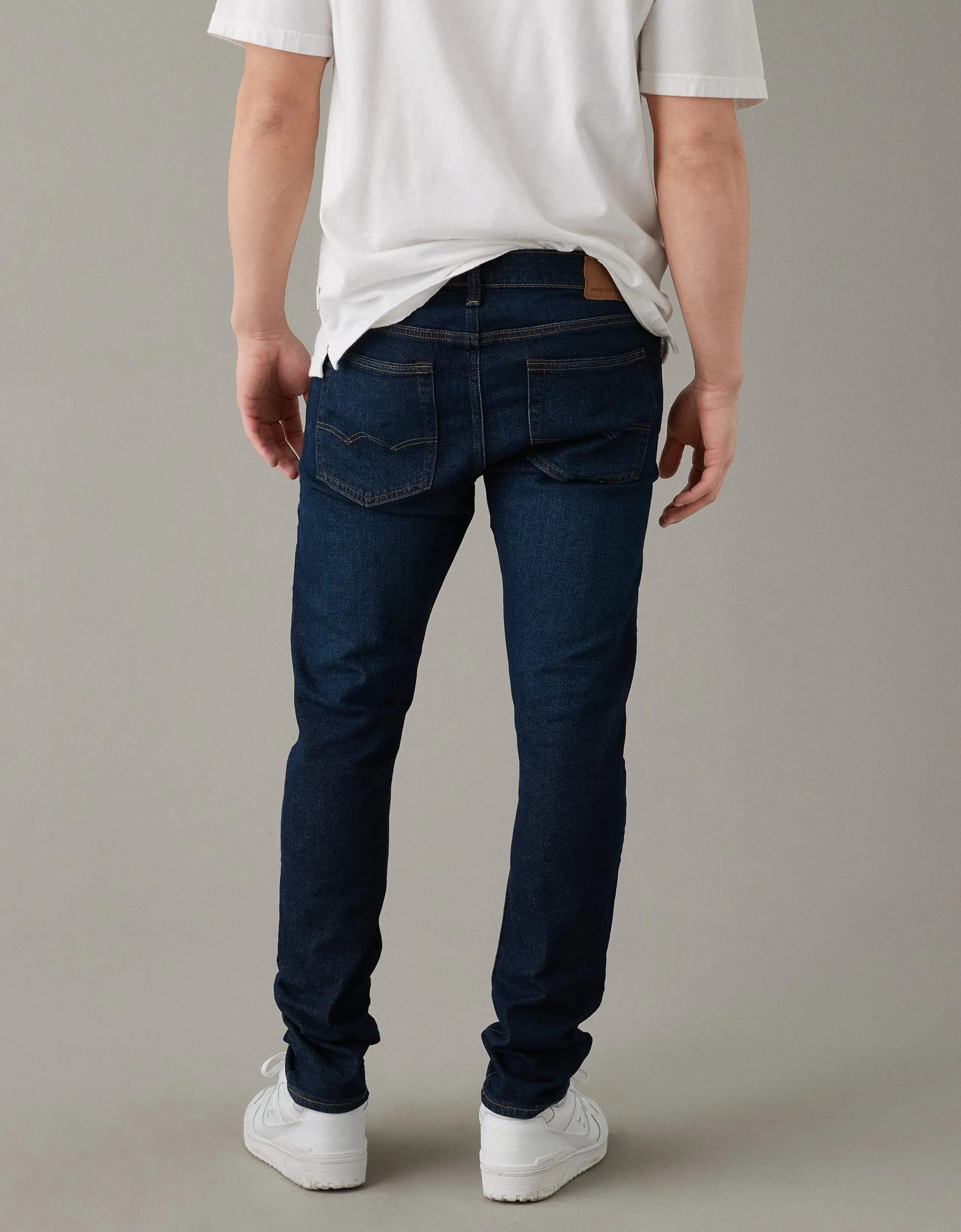 AE EasyFlex Slim Jean