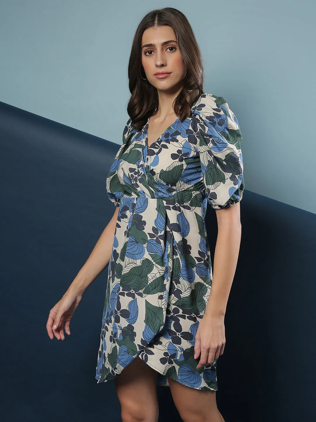 Campus Sutra Women Floral Design Casual Dresses ecco Shoes