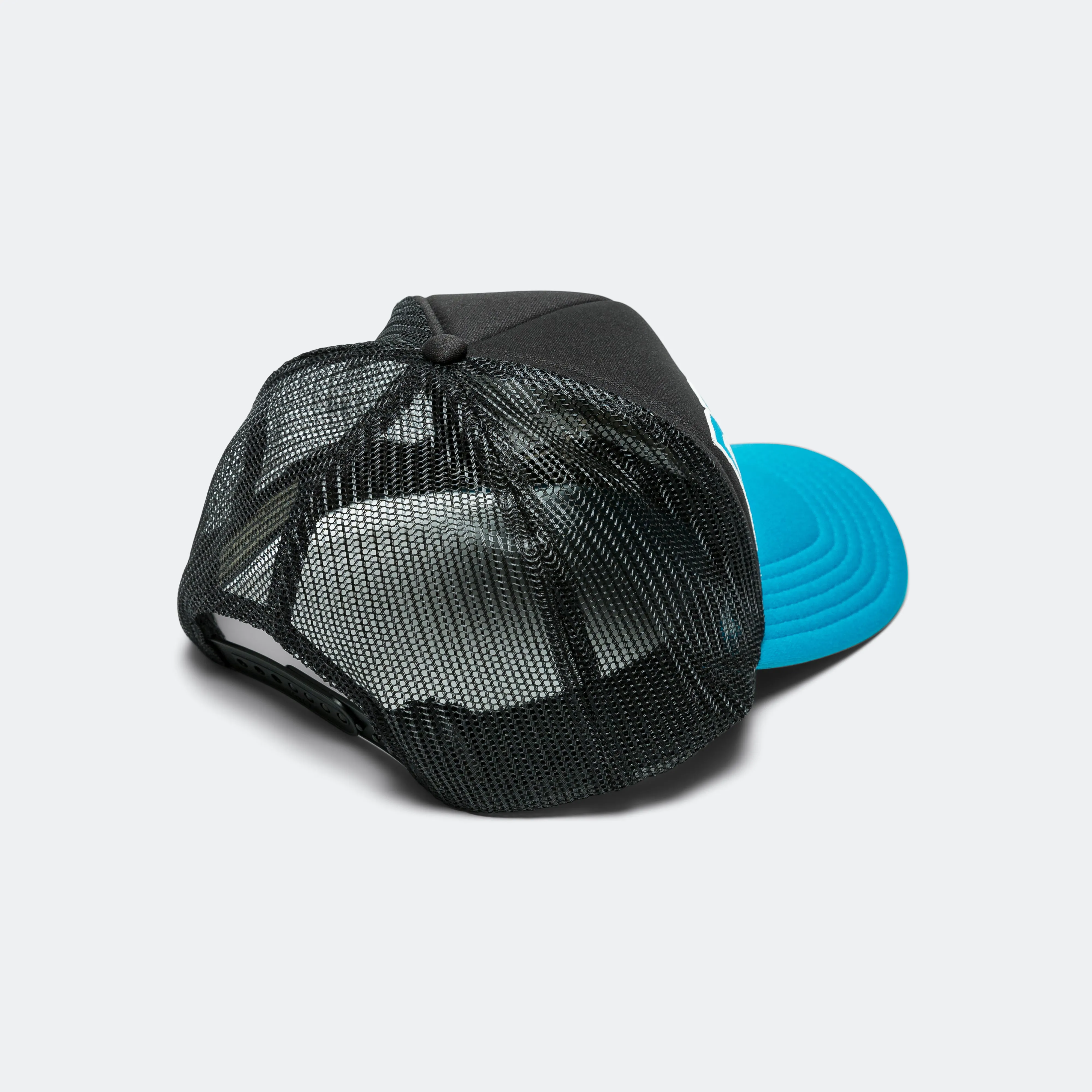 DENIM MEN LOVE CATS Trucker Cap - Black/Blue