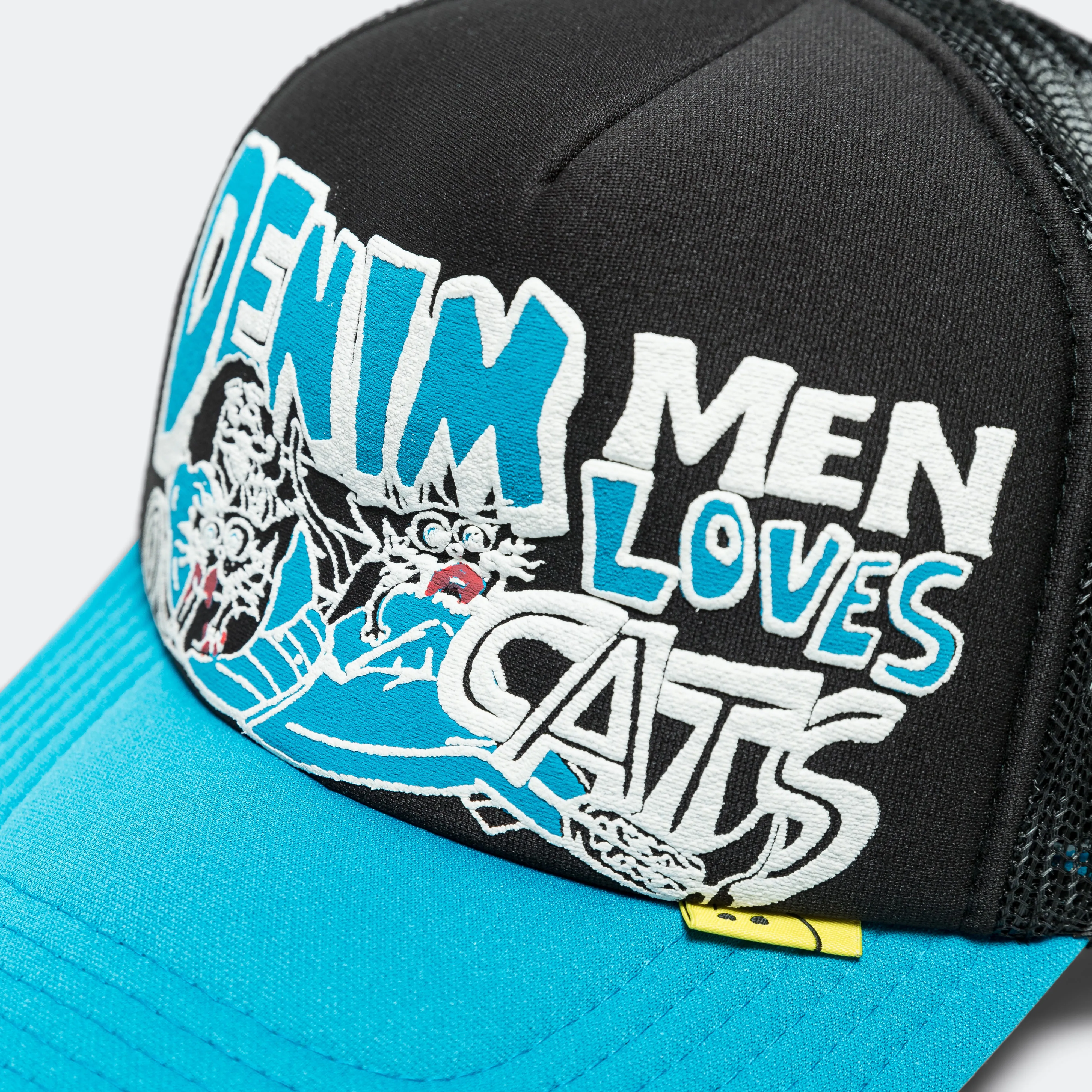 DENIM MEN LOVE CATS Trucker Cap - Black/Blue