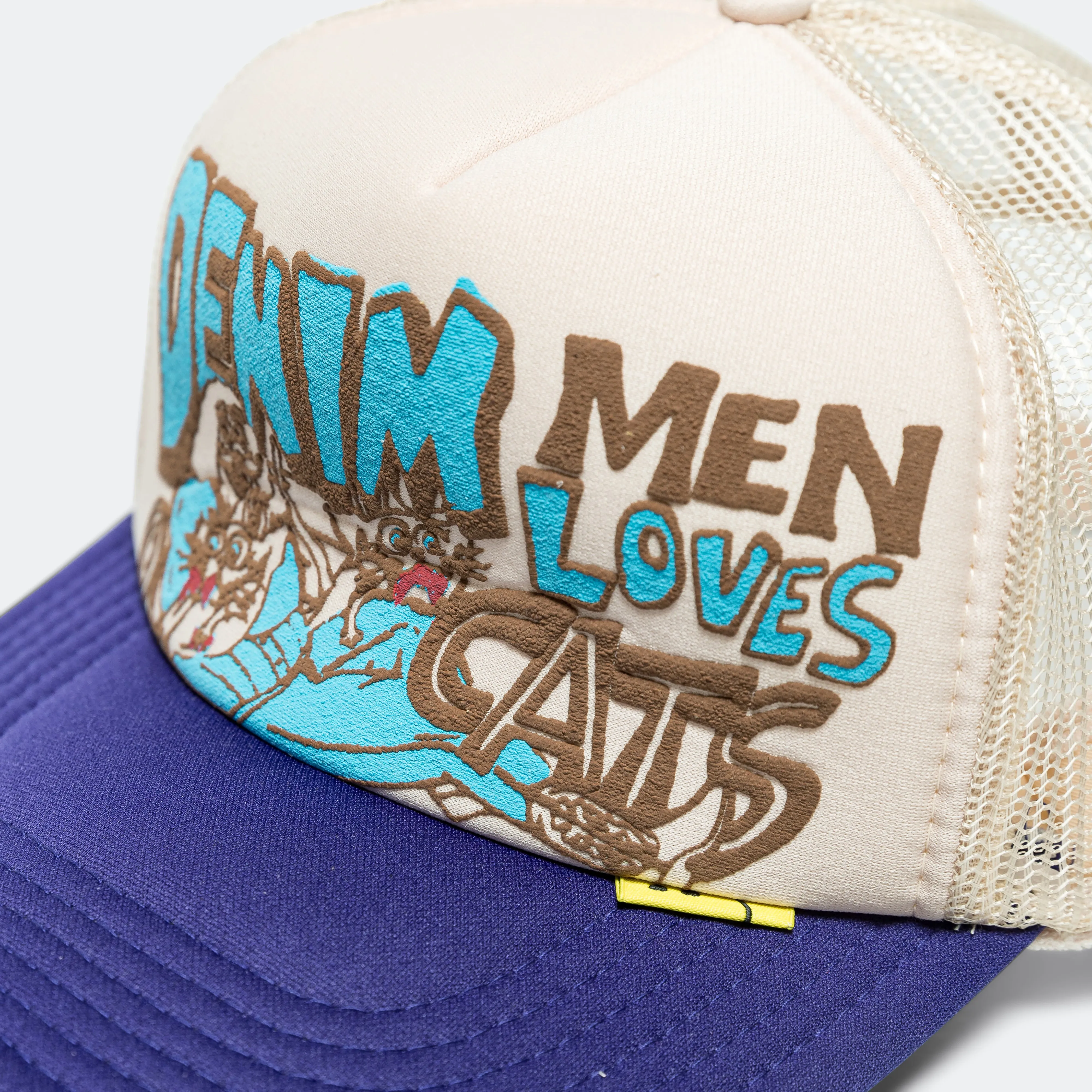 DENIM MEN LOVE CATS Trucker Cap - Ecru/Purple