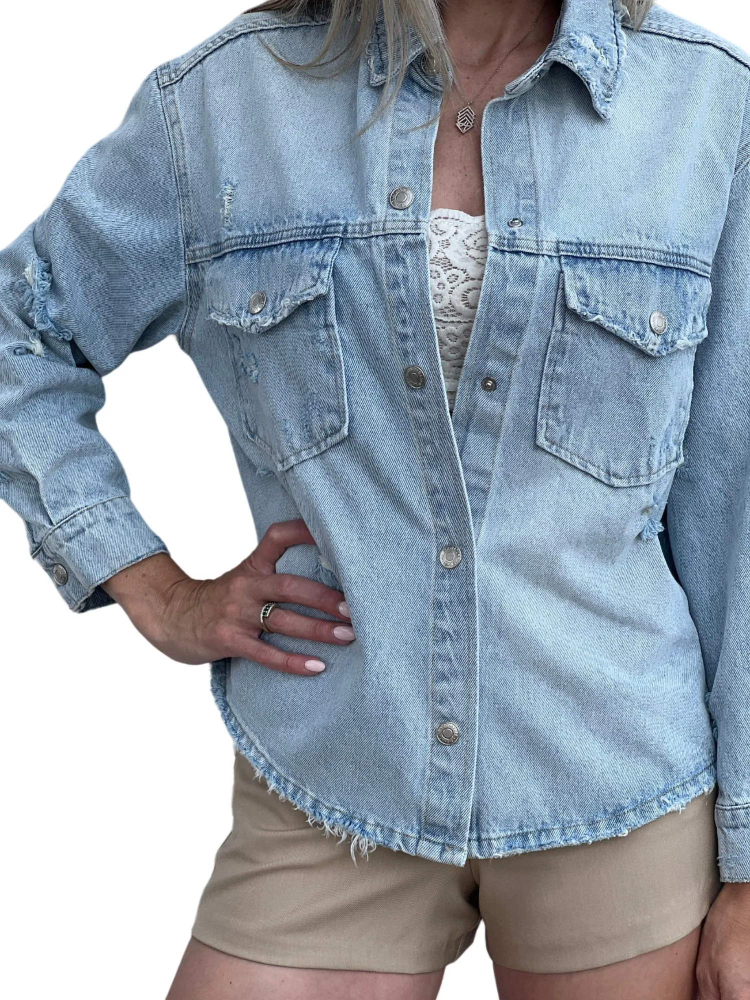 Edgy Jean Jacket In Washed Blue