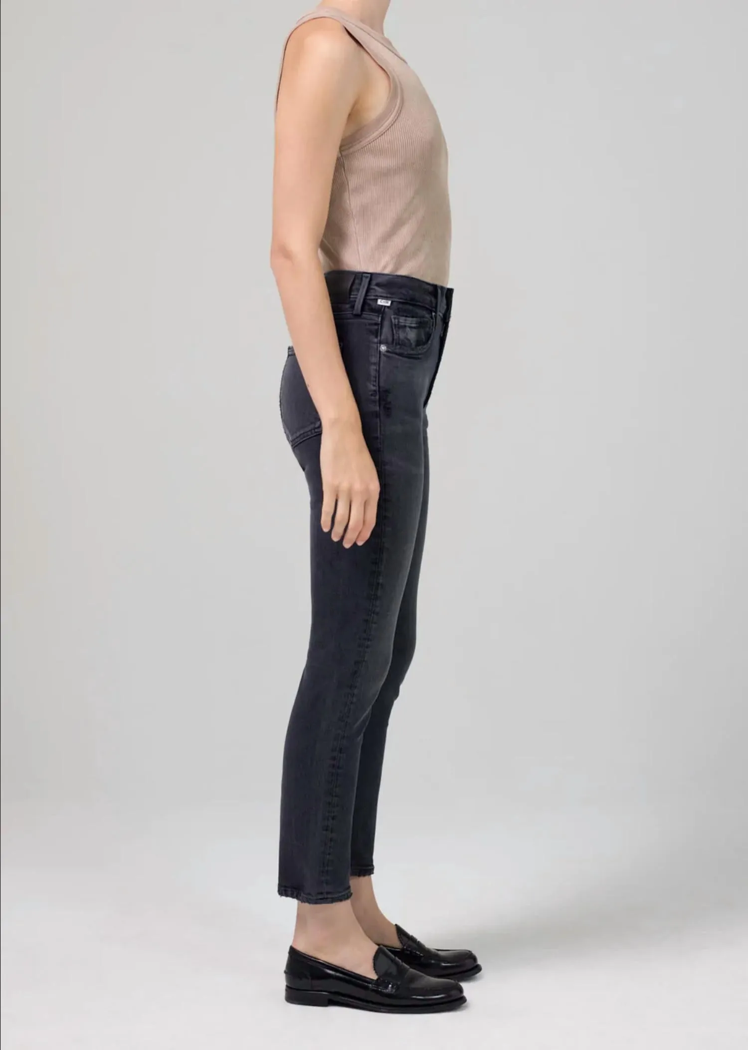 Ella Mid Rise Slim Crop Jean In Organic Film Noir