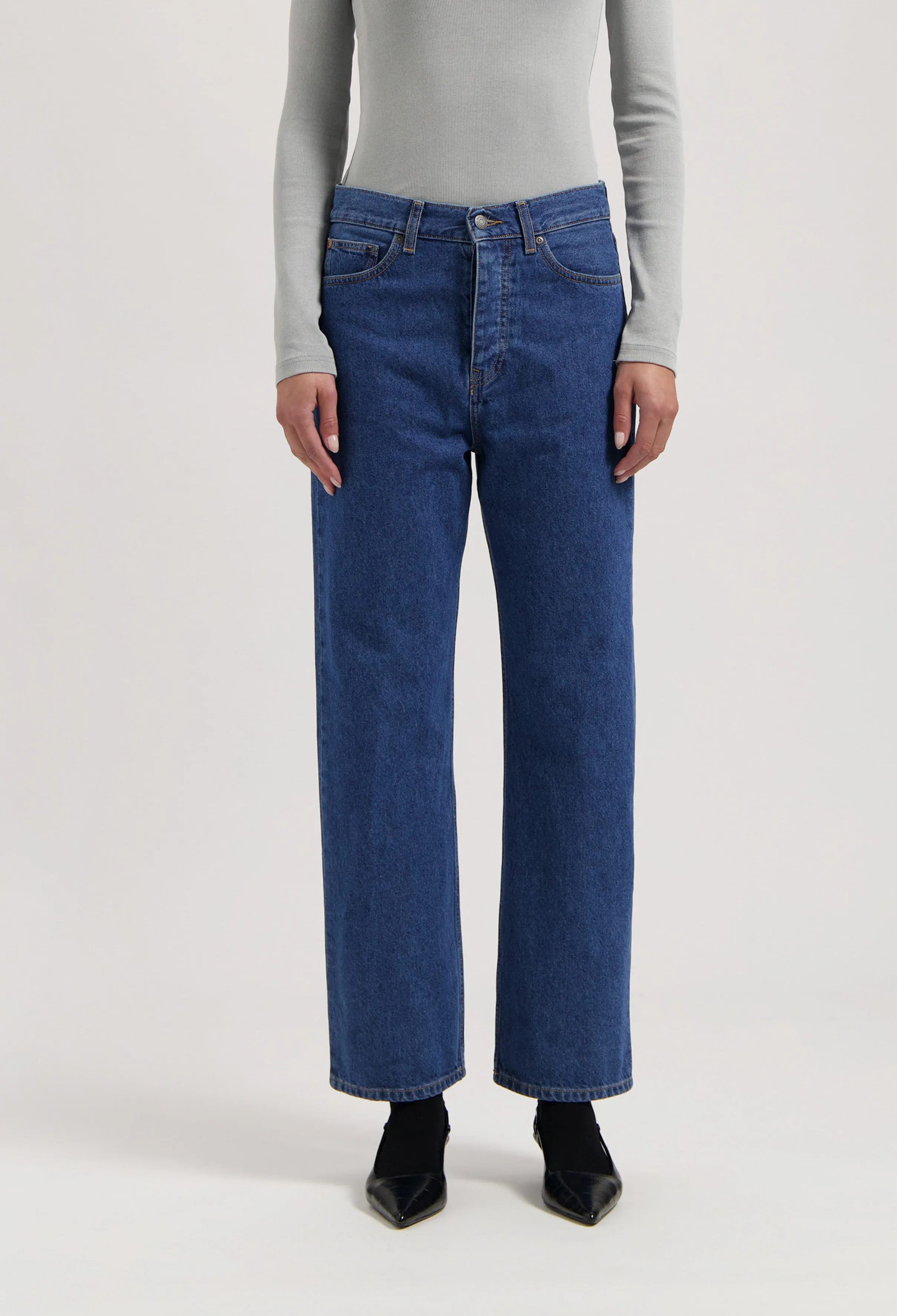 Emma Low Loose - Medium Stone