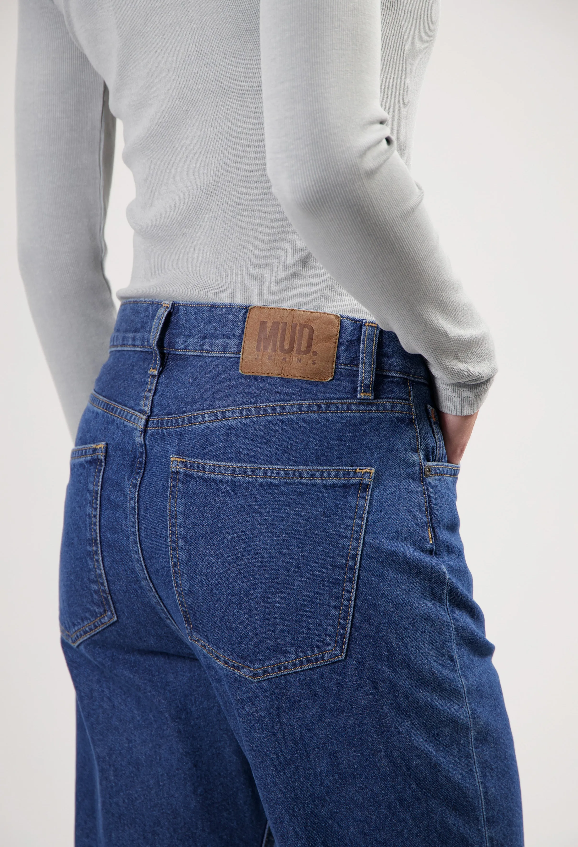 Emma Low Loose - Medium Stone