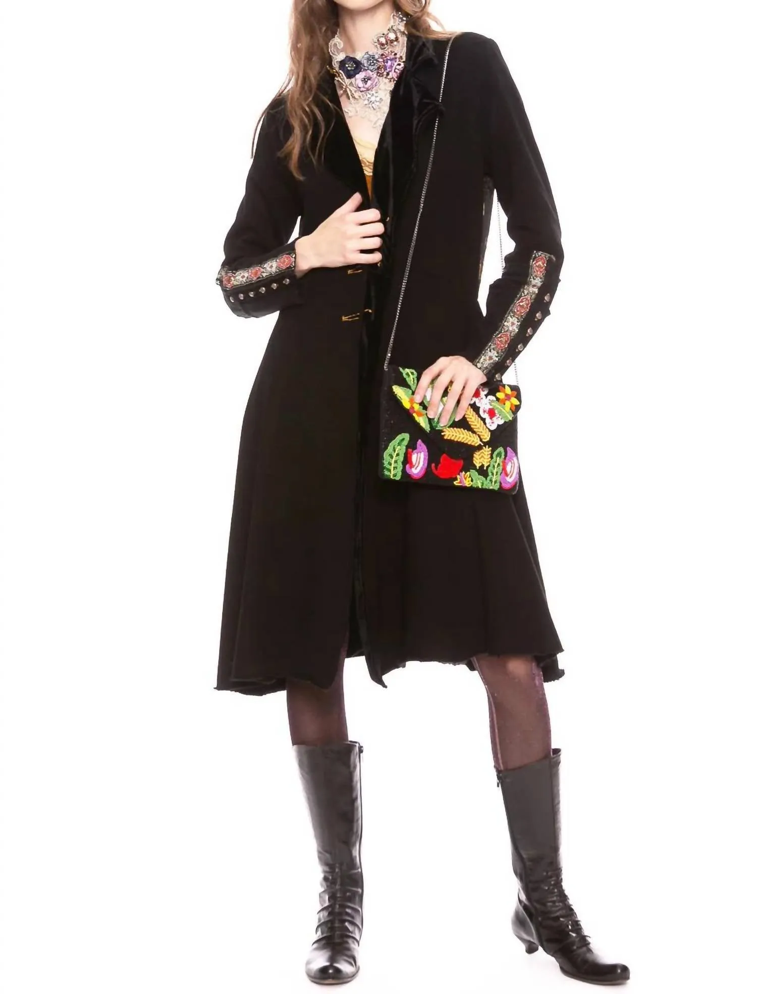 Heart Of Autumn Coat In Black