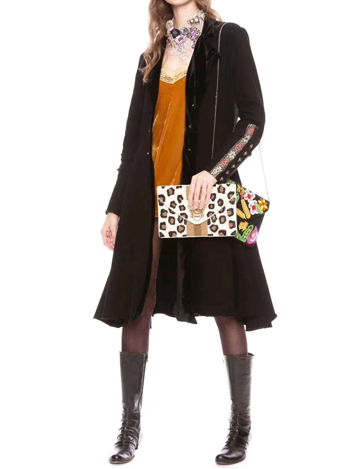 Heart Of Autumn Coat In Black