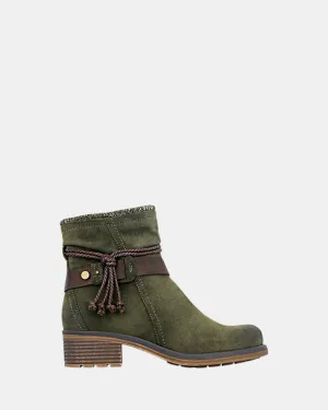 Lucky Khaki