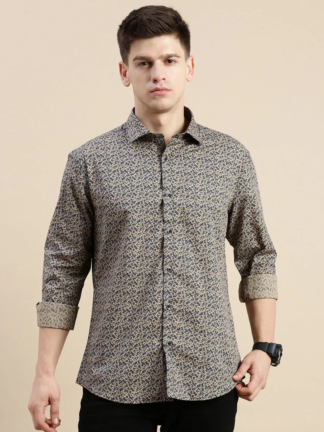 Men Beige Standard Slim Fit Floral Printed Spread Collar Cotton Casual Shirt