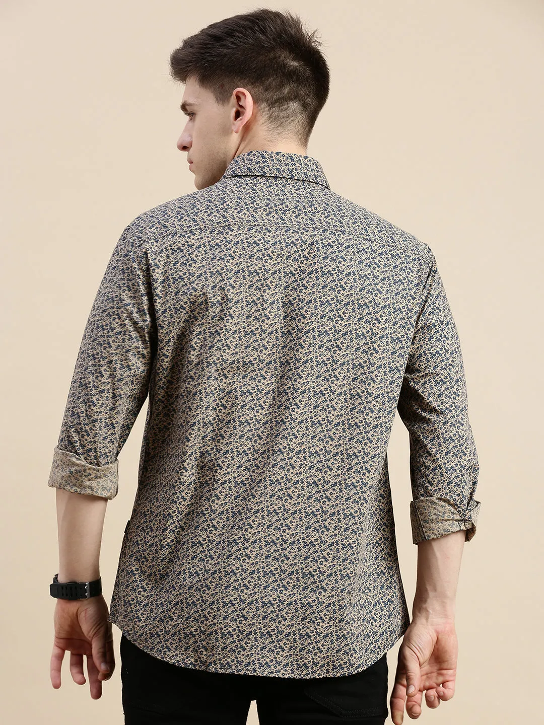 Men Beige Standard Slim Fit Floral Printed Spread Collar Cotton Casual Shirt
