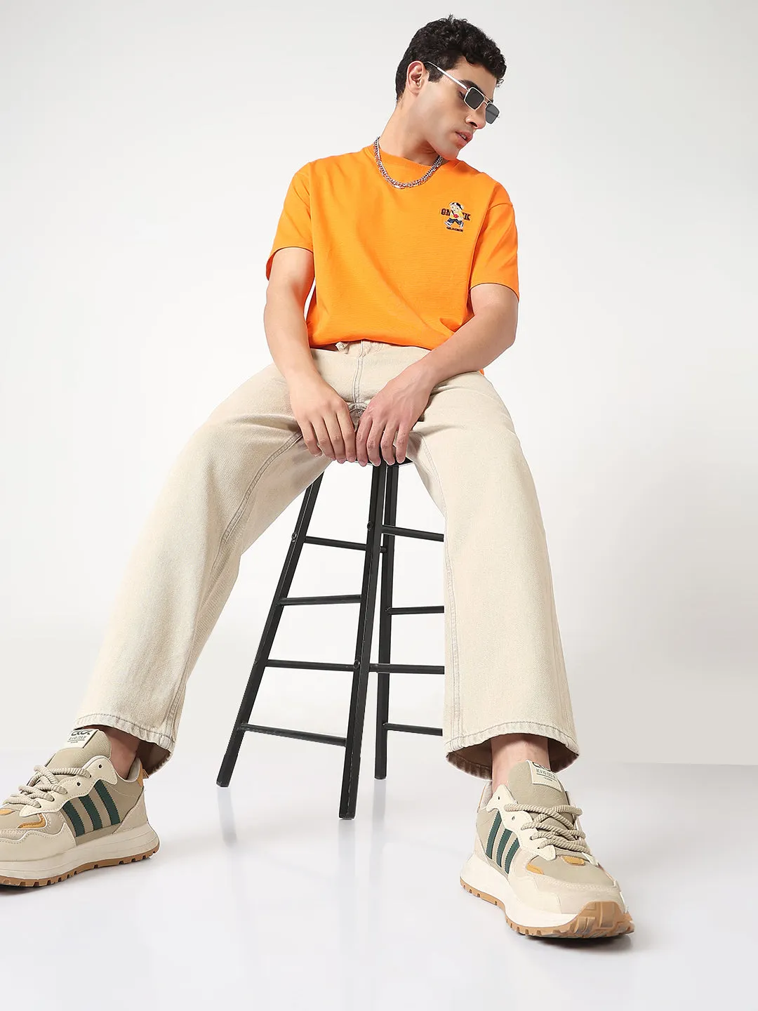 Men Beige Tapered Fit Jeans