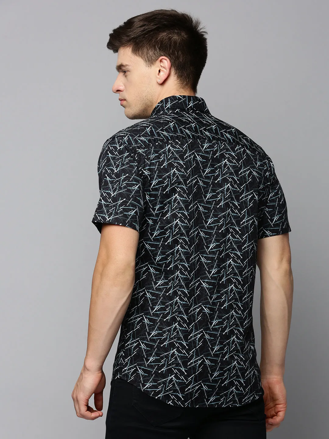 Men Black Comfort Abstract Printed Cotton Casual Shirt