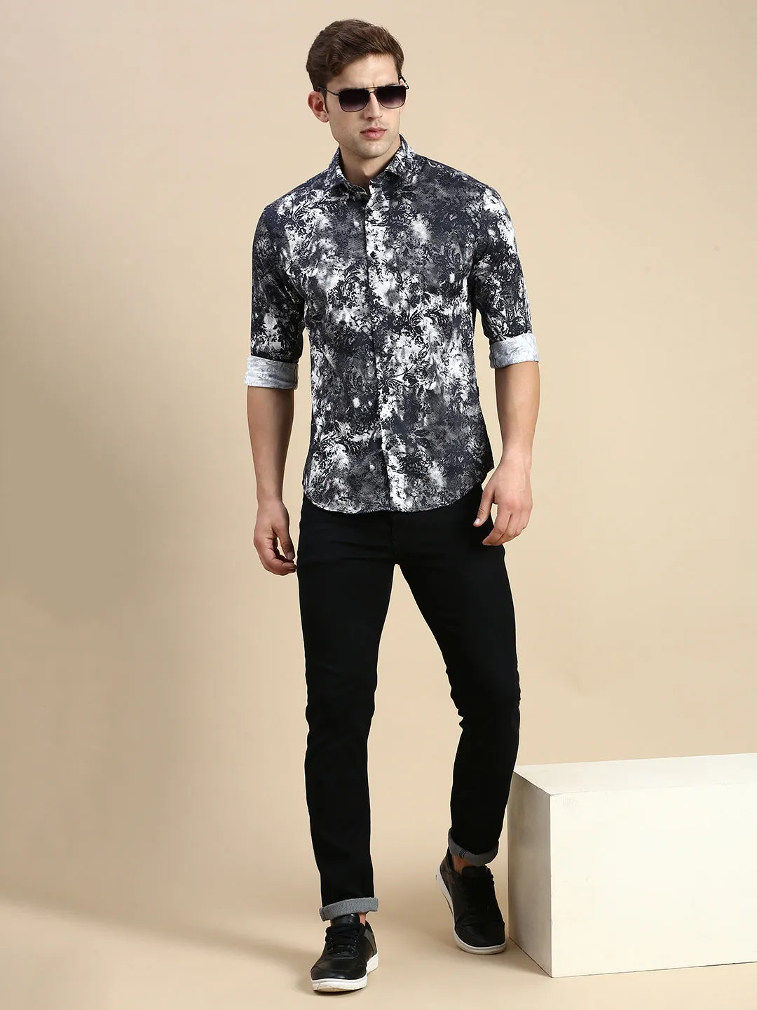 Men Black Comfort Slim Fit Floral Printed Cotton Casual Shirt
