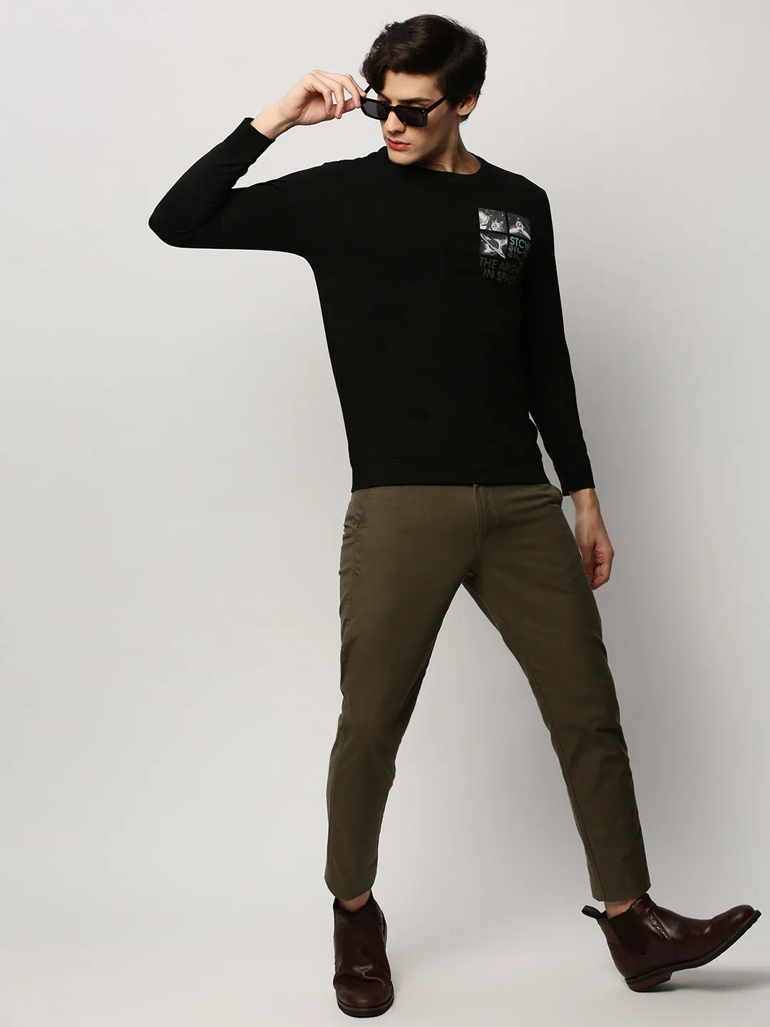 Men Black Graphic Printed Round Neck Pullover Cotton Sweatshirt