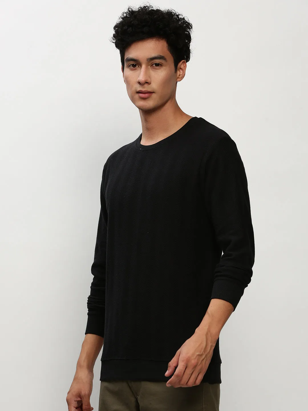 Men Black Round Neck Long Sleeves Cotton Pullover