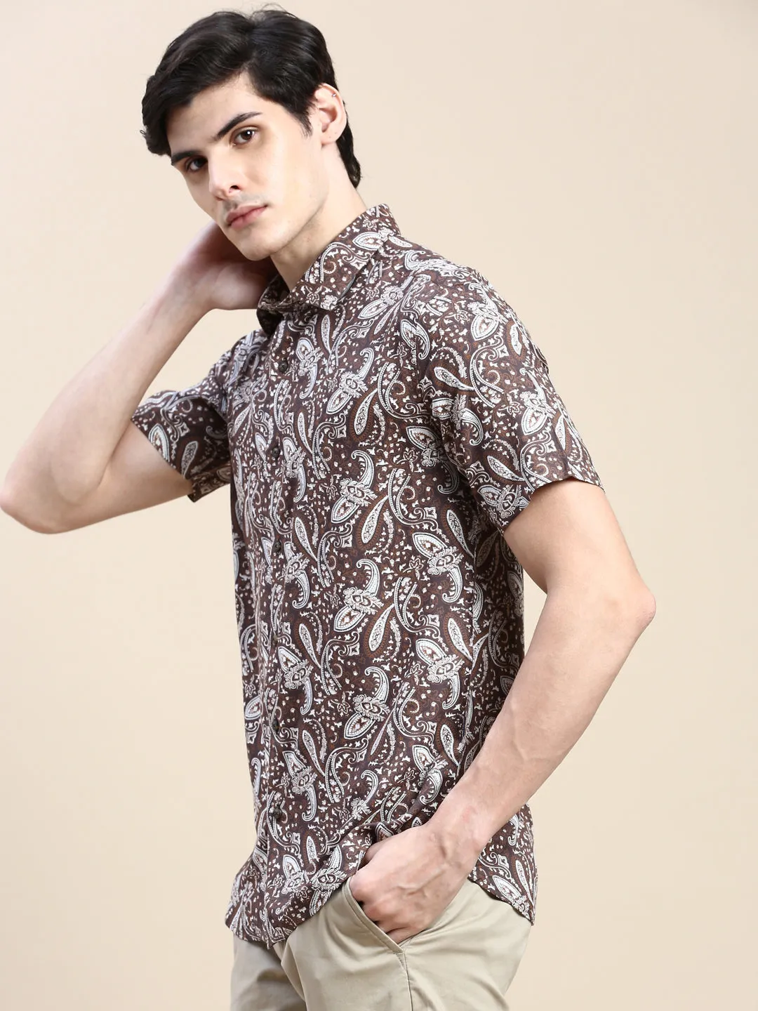 Men Brown Standard Floral Printed Cotton Casual Shirt