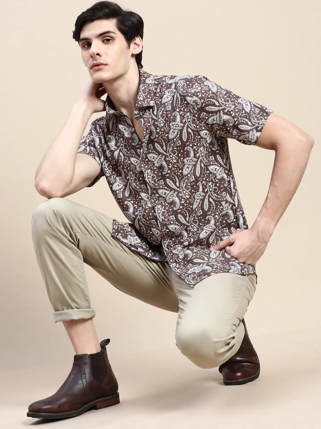 Men Brown Standard Floral Printed Cotton Casual Shirt