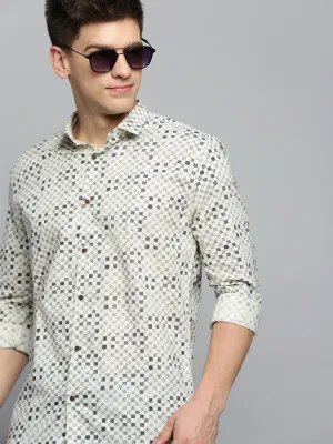 Men Cream Geometric Printed Cotton Casual Shirt