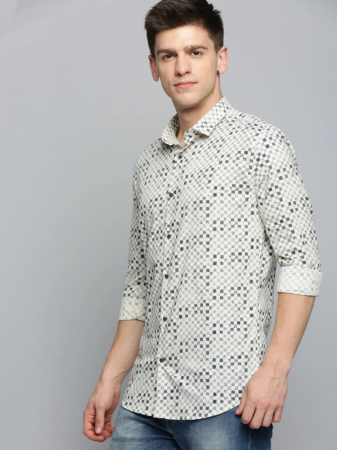 Men Cream Geometric Printed Cotton Casual Shirt