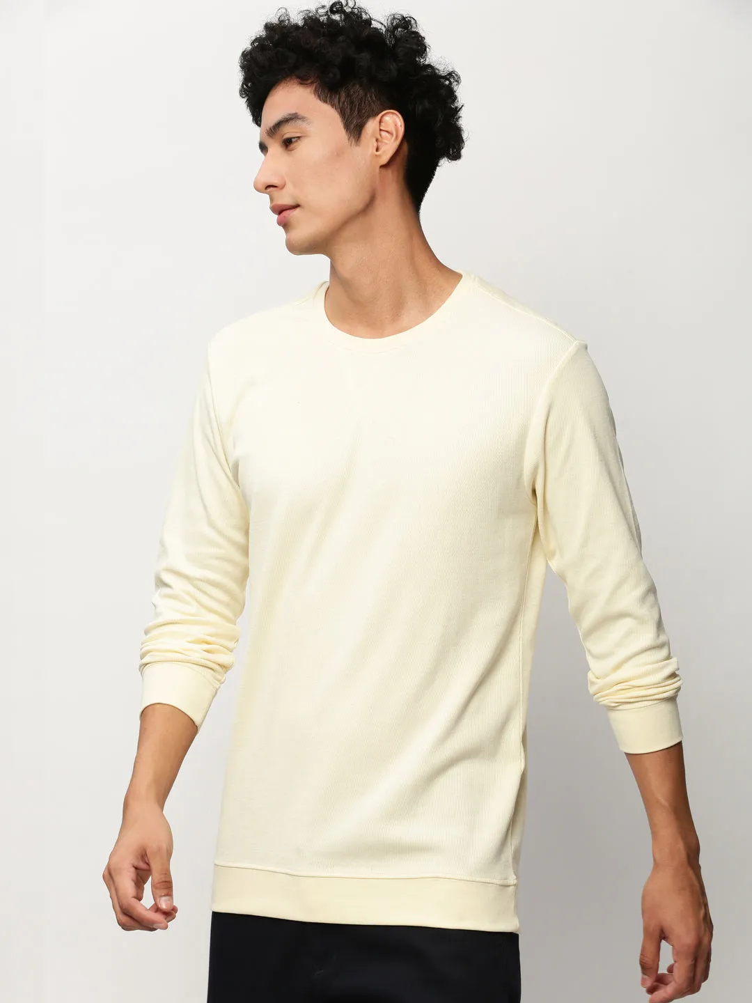 Men Cream Round Neck Long Sleeves Cotton Pullover