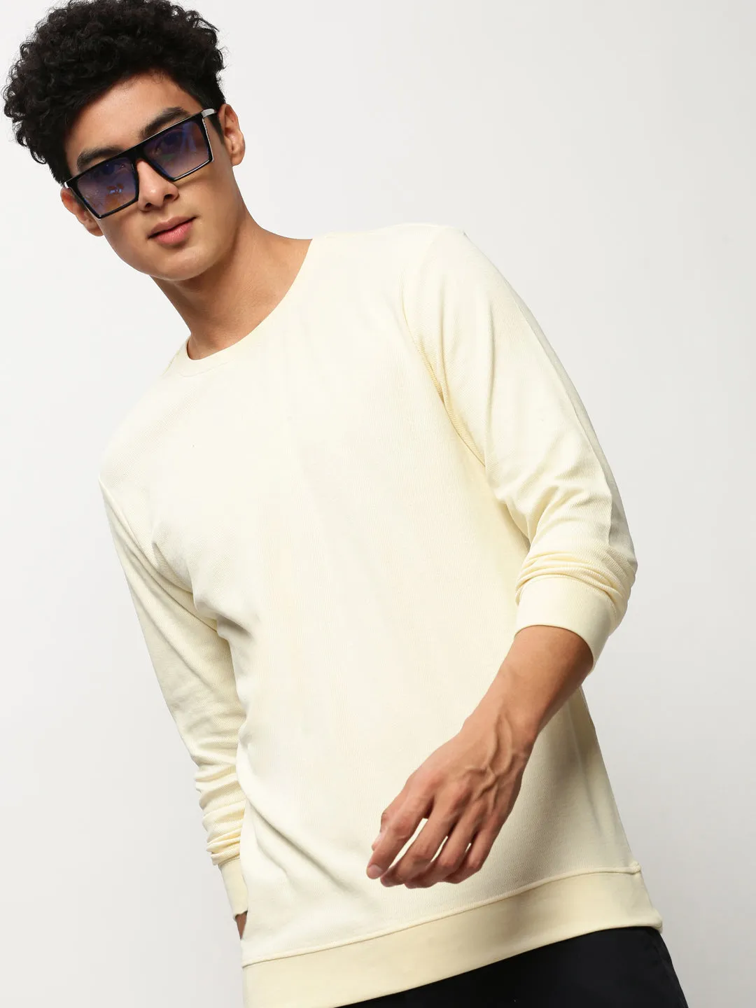 Men Cream Round Neck Long Sleeves Cotton Pullover