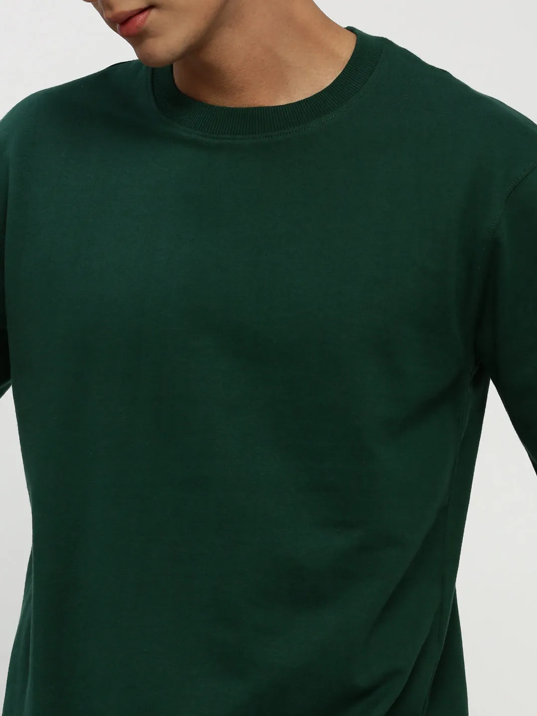 Men Green Round Neck T-Shirt & Shorts