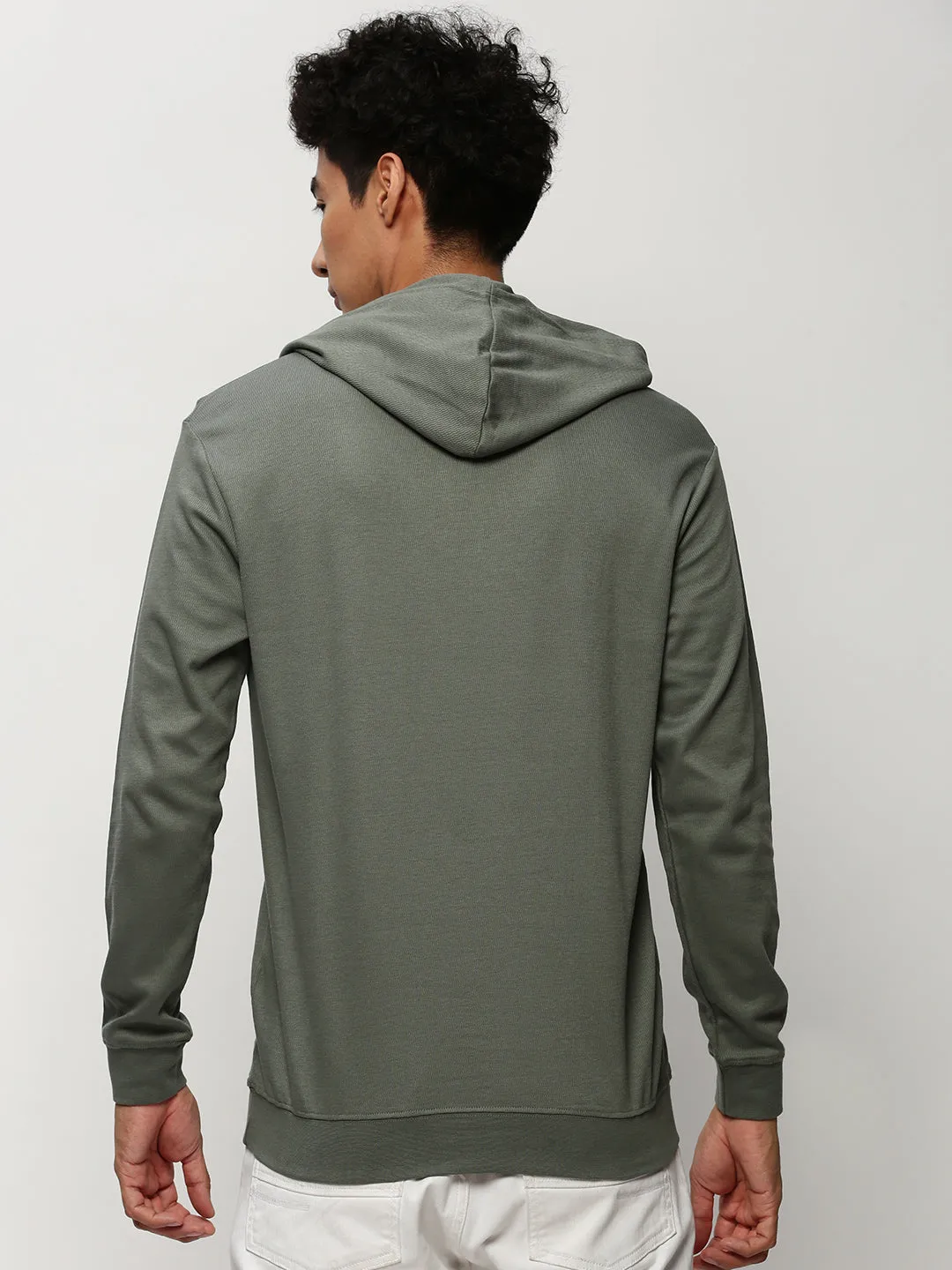 Men Grey Long Sleeves Hooded Cotton Pullover