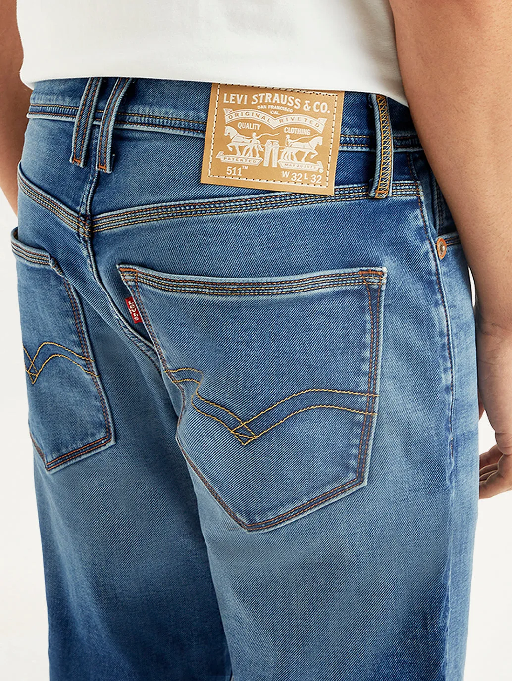 Men's 511 Blue Slim Fit Mid Rise Jeans