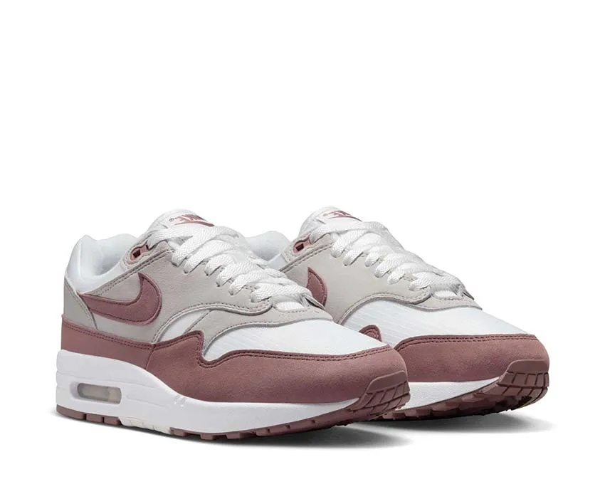 Nike Shoes Nike Air Max 1 W