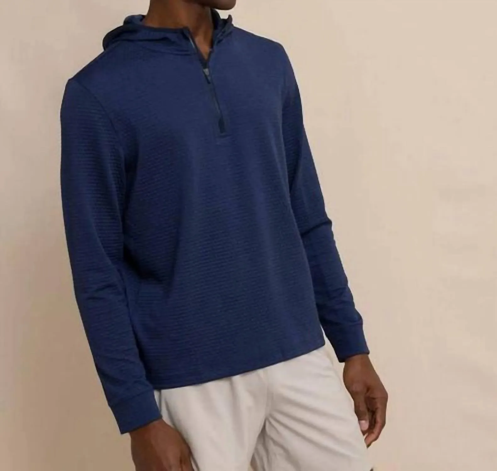 Scuttle Hoodie Performance Quarter Zip In Heather True Navy