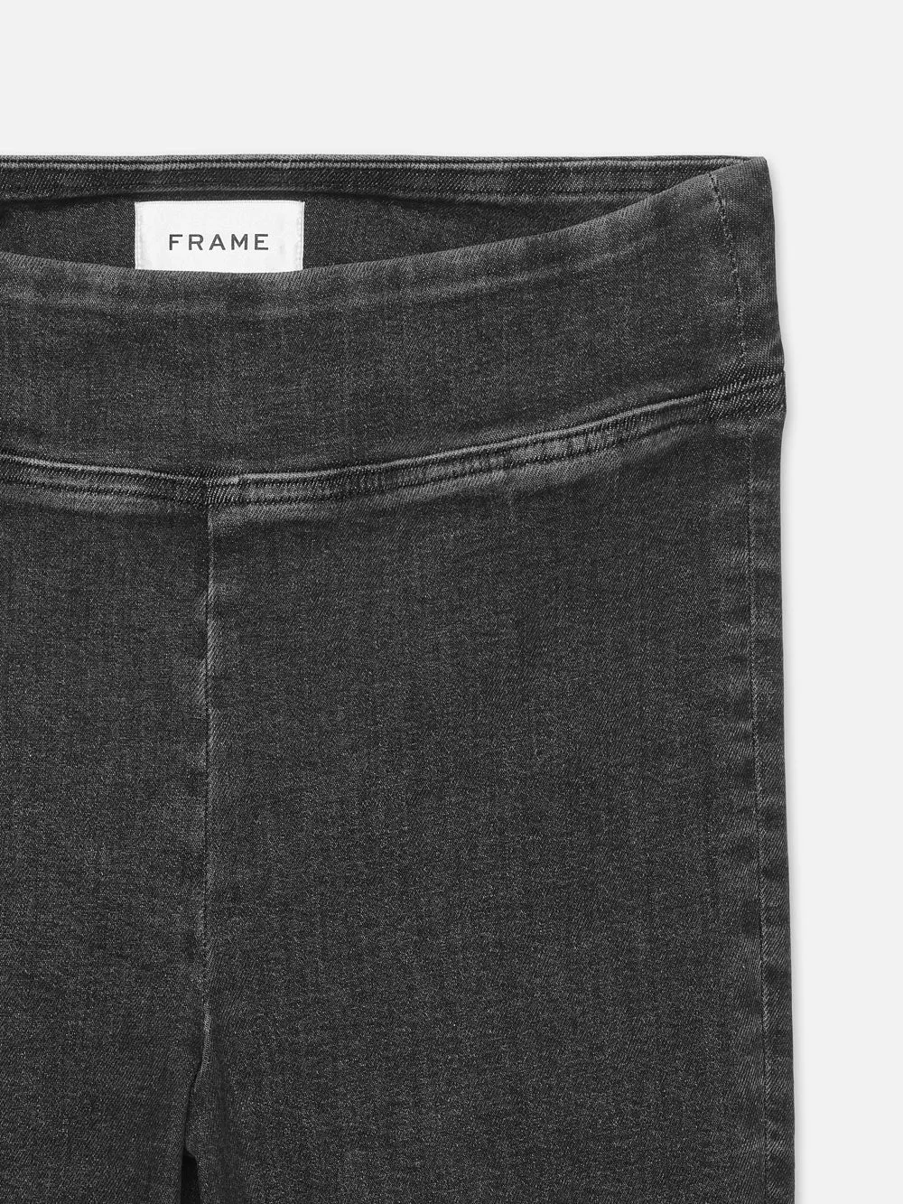 The Jetset Skinny Crop -- Cyrus