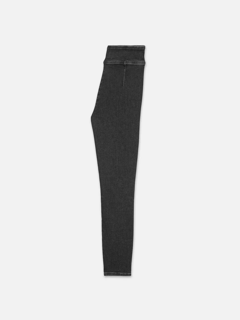 The Jetset Skinny Crop -- Cyrus