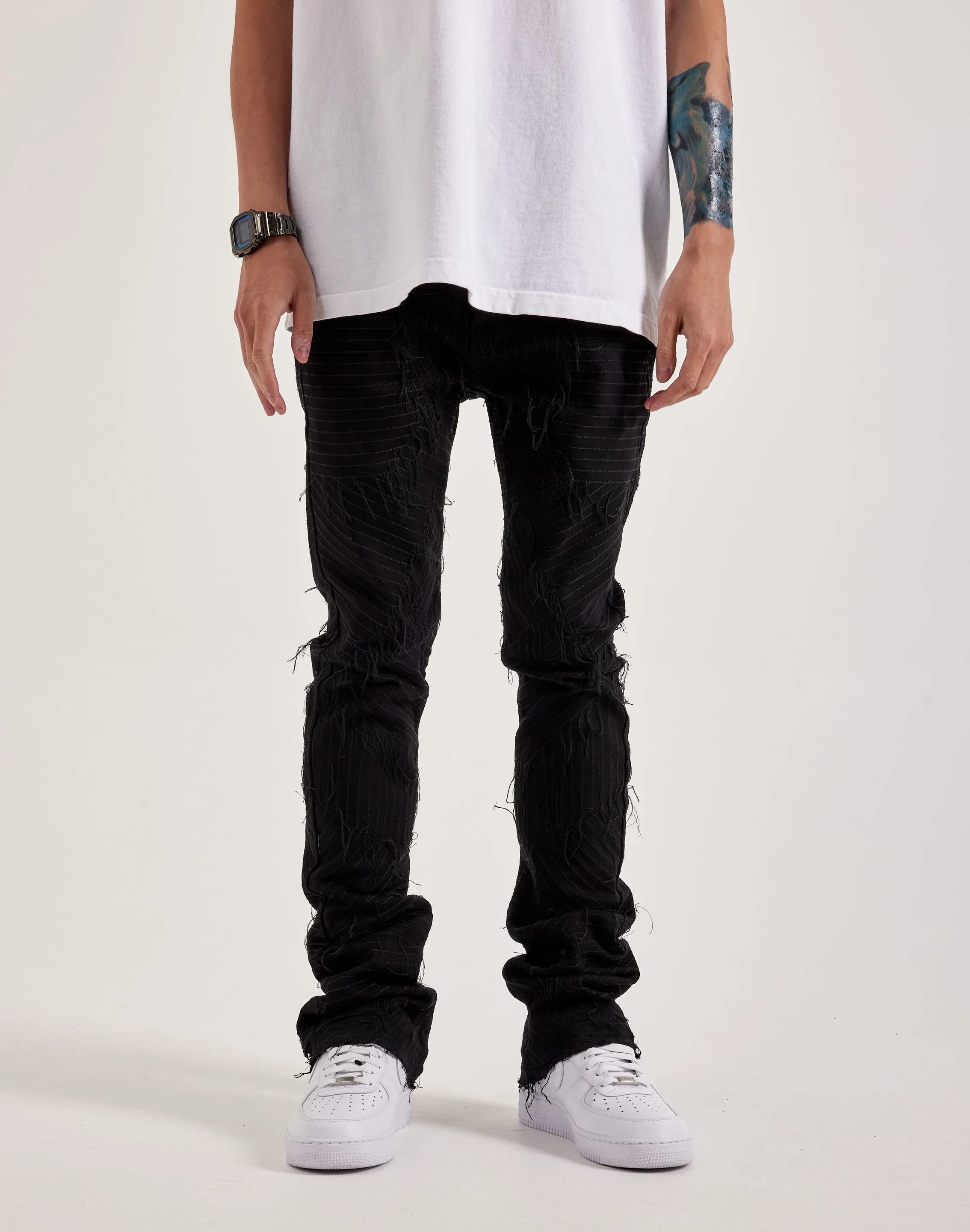 WAIMEA Geometric Frayed Jeans
