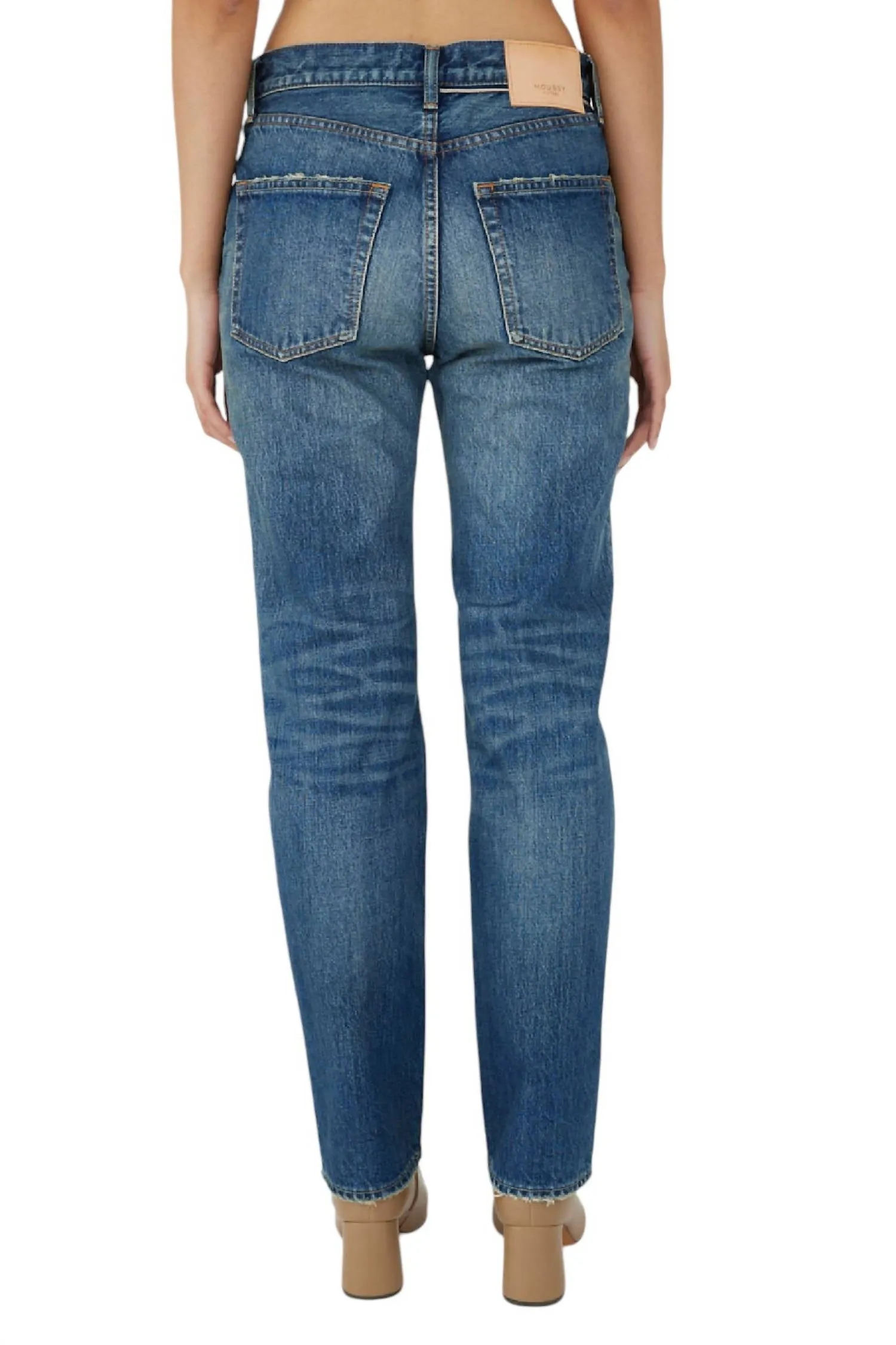 Walnut Straight Jeans In Dark Blue