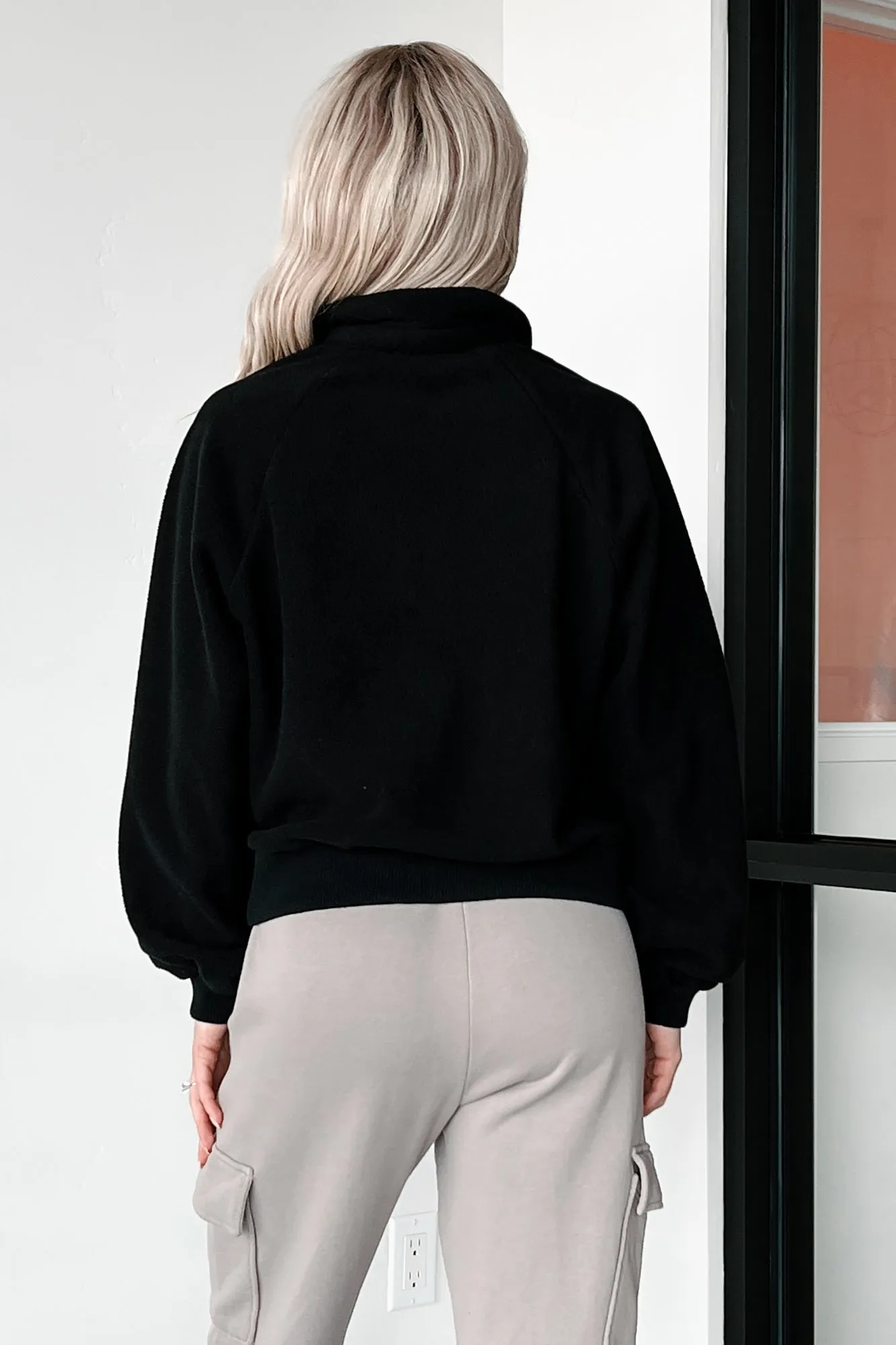 Working Remotely Fleece Pullover Top (Black)