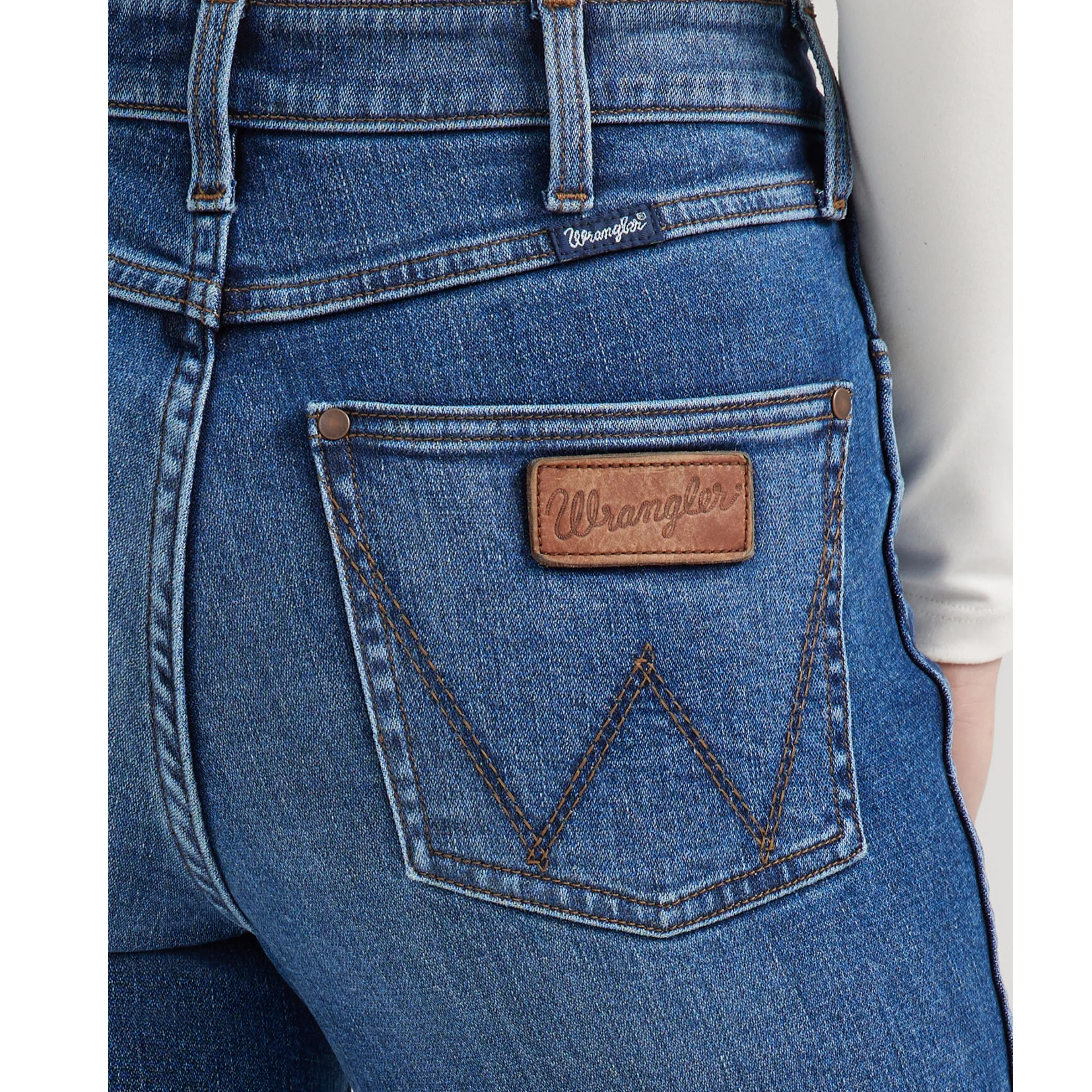Wrangler Retro Bailey Flare Aria